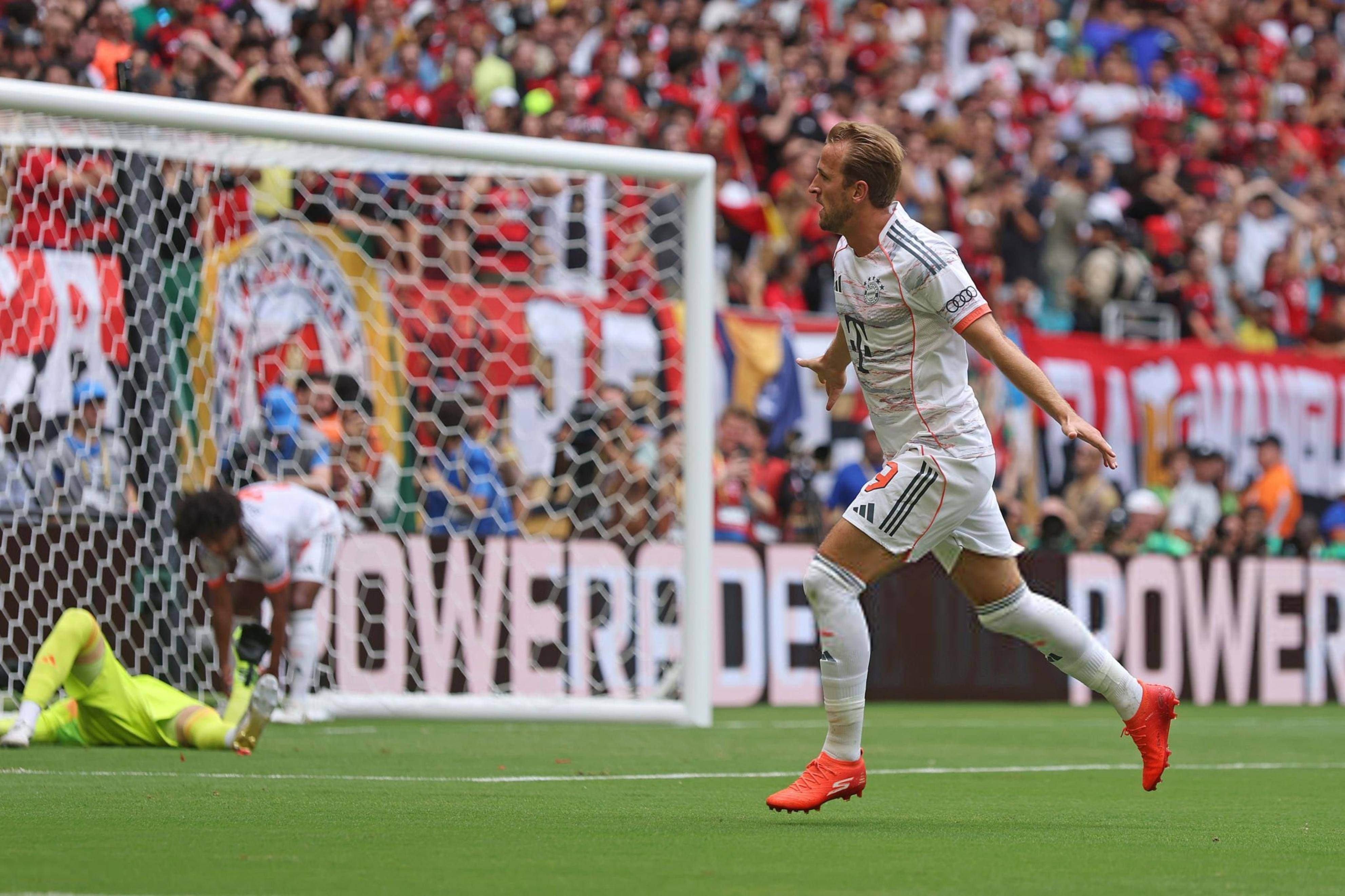 全明星赛赛程吃紧,巴黎圣日耳曼关键时刻刷新队史纪录,引发热议,训练强度明显提升的简单介绍 全明星赛赛程吃紧,巴黎圣日耳曼关键时刻刷新队史纪录,引发热议,训练强度明显提升的简单介绍