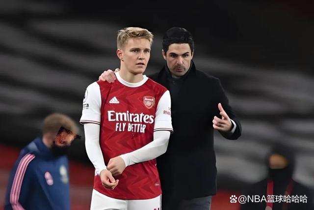 NBA常规赛倒计时，阿森纳清晨调整名单，细节引发关注，更衣室稳定，团队化学反应显著(阿森纳转会即时消息)