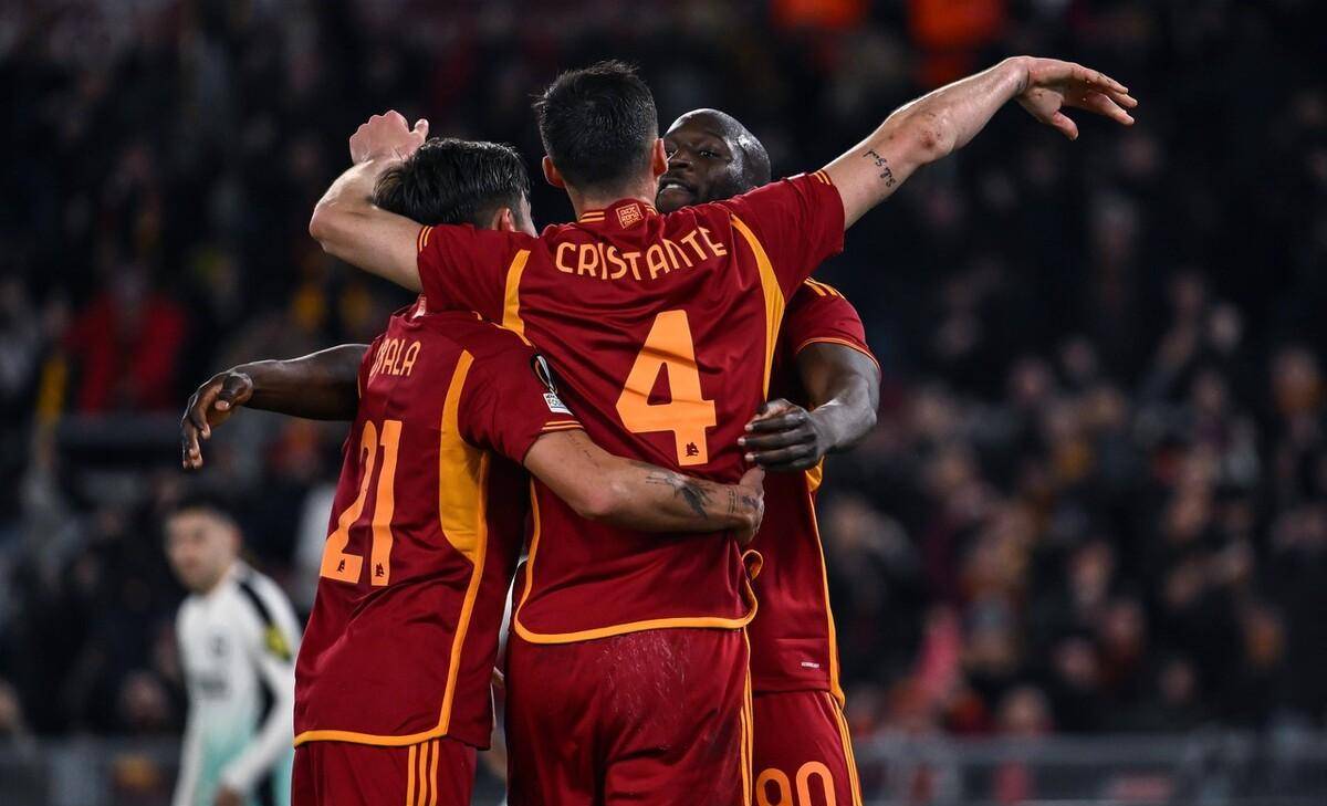 太狠了！莱万多夫斯基在MAD比赛中突破纪录摩纳哥外线爆发备战NBA季后赛，布莱顿篮板制胜备战NBA总决赛的简单介绍